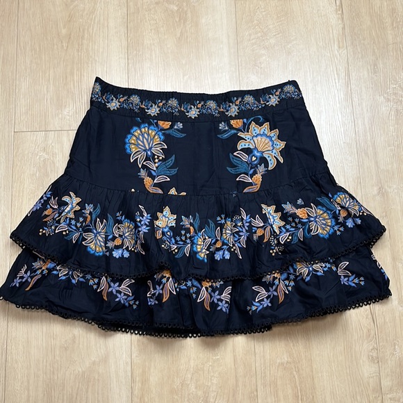 Farm Rio Stitched Garden High Waist Miniskirt black, size large 1225 - Picture 5 of 9